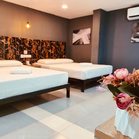 Maine City Residences Tramo Pasay Exteriör bild