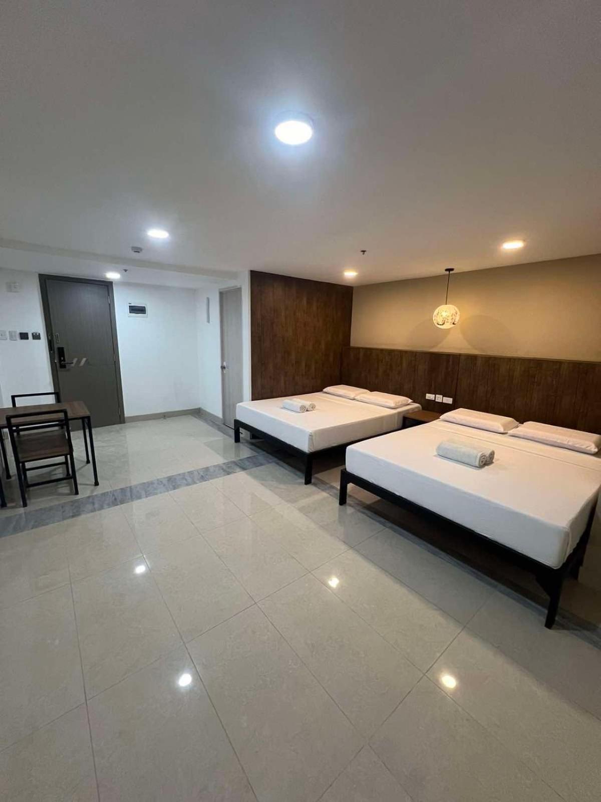 Maine City Residences Tramo Pasay Exteriör bild